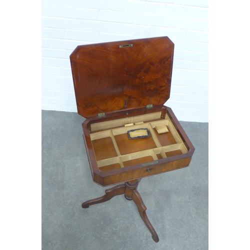 525 - 19th century mahogany pedestal works table, 47 x 72 x 36cm.