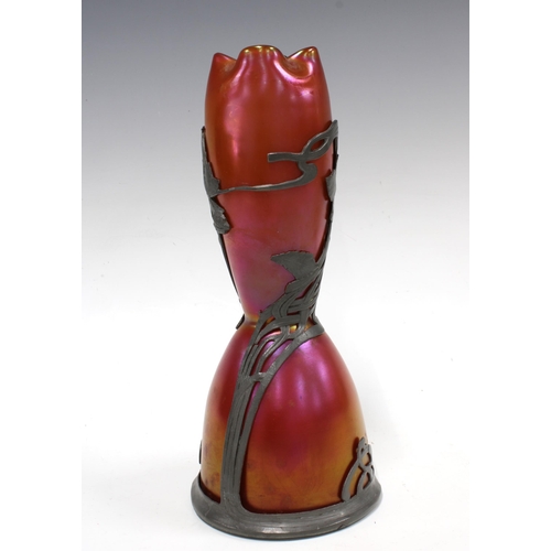 117 - Art Nouveau iridescent gourd vase with stylised pewter mount, likely by Loetz, 12 x 27.5cm.