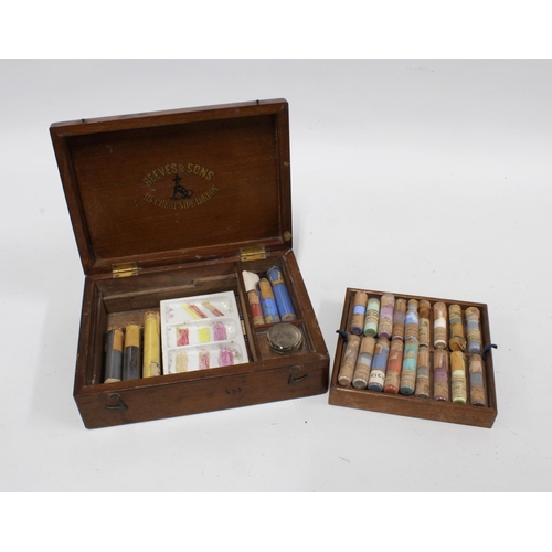 451 - An Edwardian Reeves & Sons paint box with powder colours and ceramic mixing tray, etc