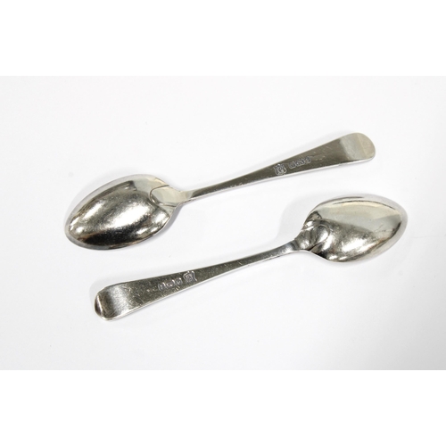 3 - A cased set of twelve silver teaspoons with matching sugar tongs, Sheffield 1911