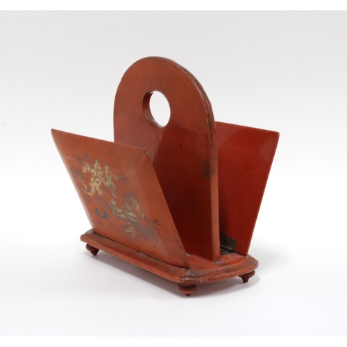 424 - Chinoiserie red lacquer blotter and letter rack (2)