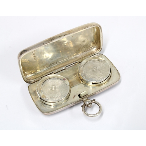 45 - An Edwardian silver sovereign case by Walker & Hall, Chester 1907, 6.5cm