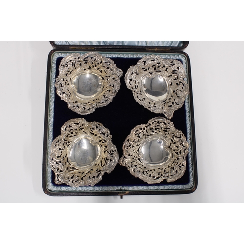 34 - A Victorian cased set of four silver bonbon dishes, Chester 1896 (4)