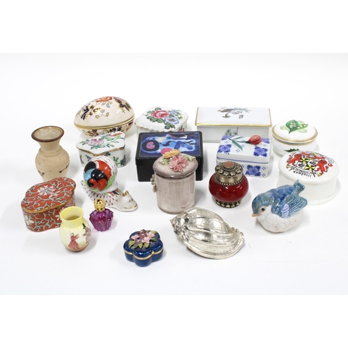 492 - A collection of trinket and pill boxes (a lot)