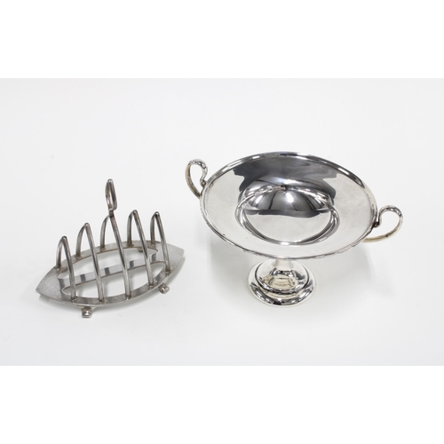 56 - An Edwardian silver comport of small size, London 1903, 9cm together with a Birmingham silver toast ... 