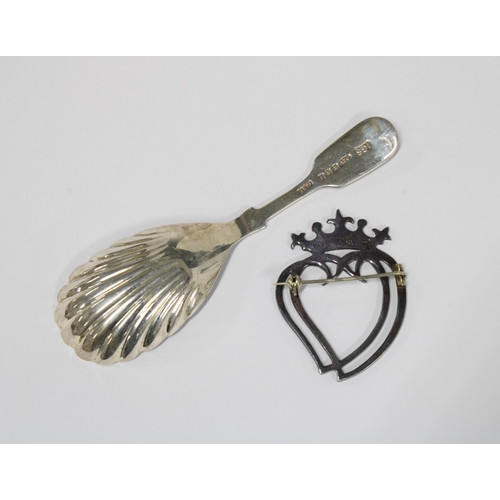 76 - Silver fiddle pattern caddy spoon , Ian Grinton Smith, Edinburgh 2005 and stamped MULL together with... 