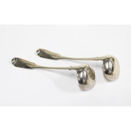 80 - A pair of Scottish provincial silver fiddle pattern toddy ladles, Robert Keay, Perth 1856, 15cm (2)