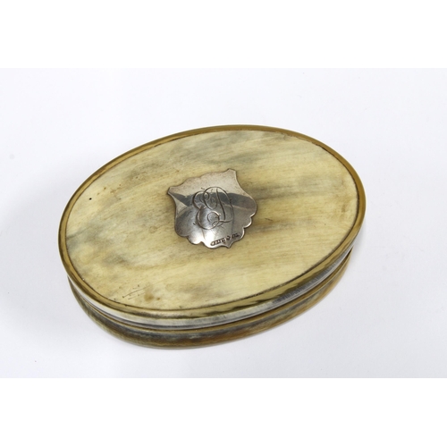 81 - William Dunningham, Aberdeen, silver mounted oval horn snuff box, c1900, 9cm