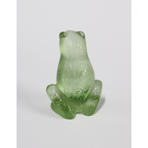 129 - Lalique green glass frog, 5cm, with box