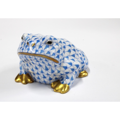 134 - Herend handpainted fishnet porcelain frog, printed factory marks and model number 15321, 7 x 4cm