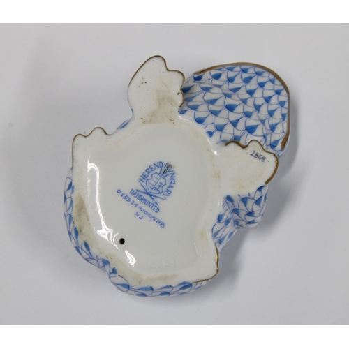 134 - Herend handpainted fishnet porcelain frog, printed factory marks and model number 15321, 7 x 4cm