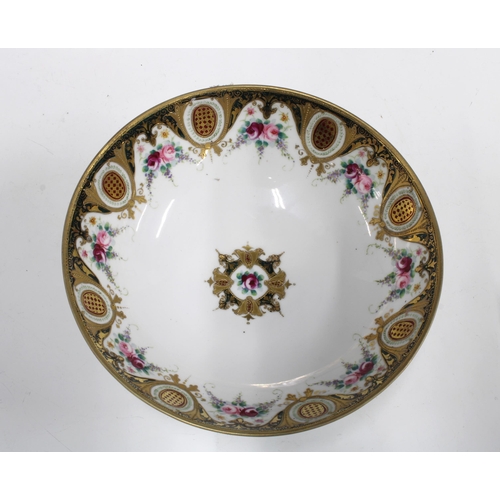 143 - Noritake porcelain comport on a gilt stand, 26 x 18cm