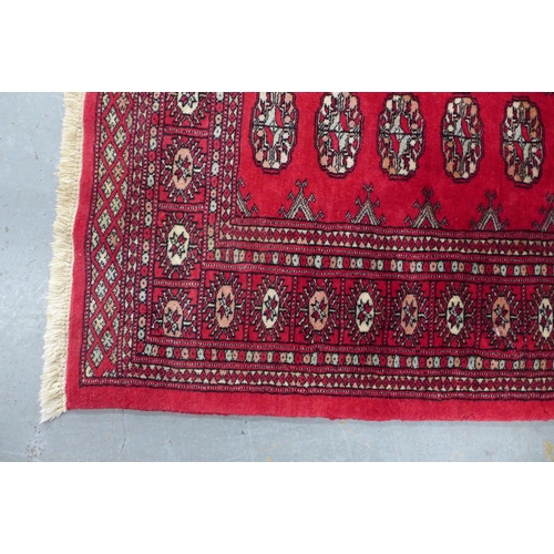 206 - Pakistan bokhara / bukhara handknotted wool rug, vegetable died, 4' x 6' , 230 x 162cm