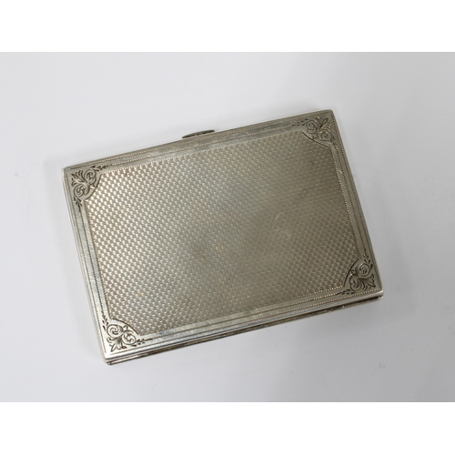 29 - Victorian silver card case with motto 'Prend Moi Tel Que Je Suis' Birmingham 1868, 9.5 x 7cm