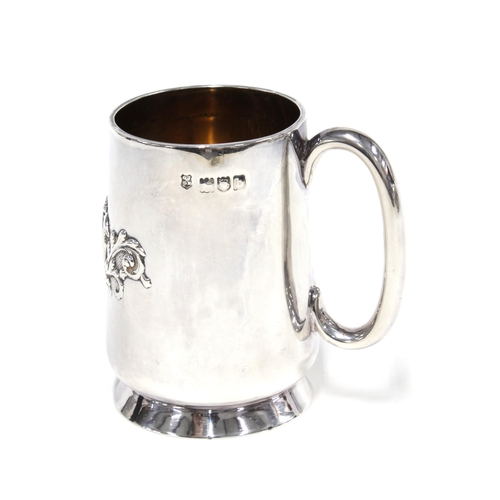 60 - A Victorian silver Christening beaker, London 1897, 8cm