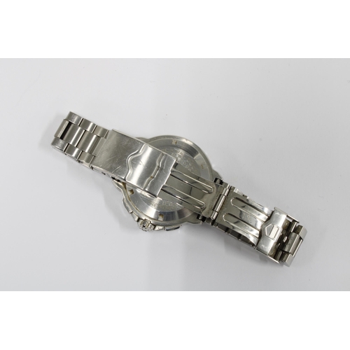 74 - Tag Heuer. A stainless steel quartz chronograph wristwatch, Formula 1, Ref.CAU1115 No.EPL7191, made ... 