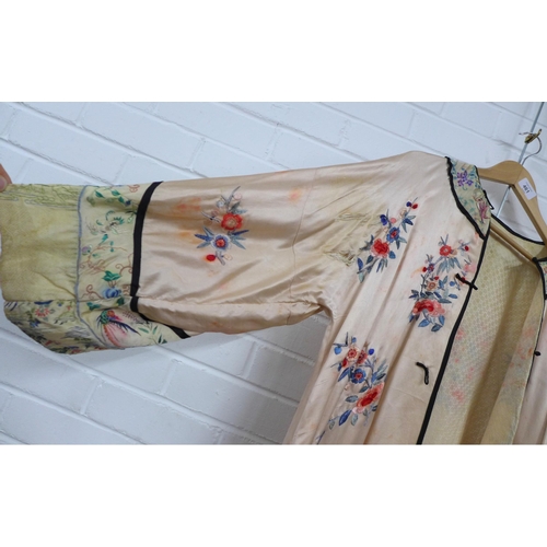 461 - Early 20th century Chinese silk embroidered robe (a/f with marks to silk and tears)