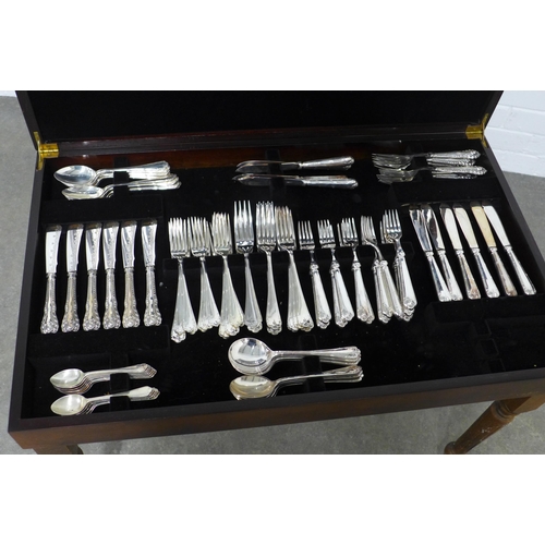 239 - Canteen cutlery table containing Epns flatware, 76 x 57 x 47cm.