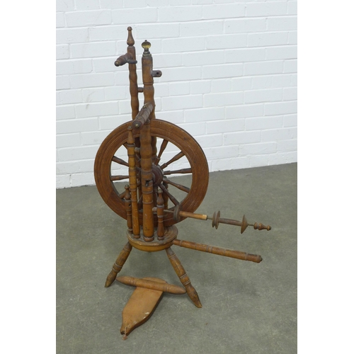 281 - Tarradale Spinning wheel, 56 x 88cm.