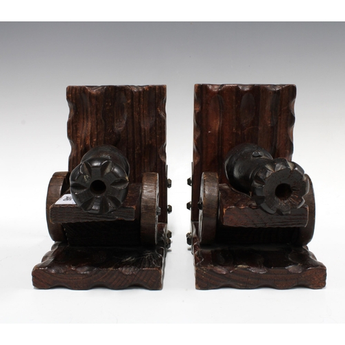 346 - Wooden cannon bookends, 20 x 17cm (2)