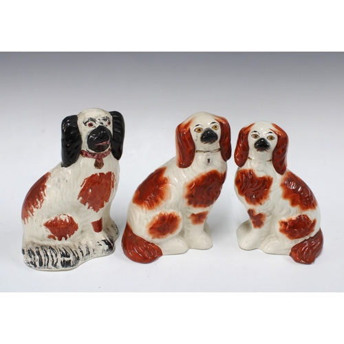 382 - Three Staffordshire wally dugs / chimney spaniels  tallest 21cm (3)