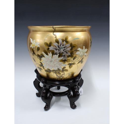 420 - Gold painted floral planter, 36 x 29cm, with a chinoiserie wooden stand