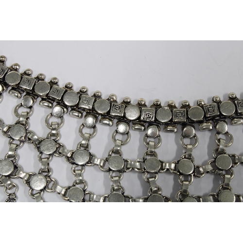 120B - Moroccan white metal necklace, unmarked