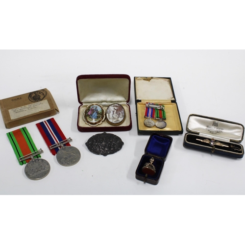 120Q - RAF wings brooch, stamped GOLD & SILVER together with WWII DEFENCE and WAR medals with accompanying ... 