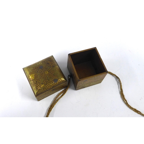 469 - Small Japanese Meiji lacquered box with thread tassels, 6cm