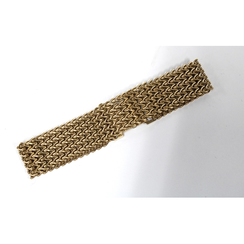 72 - 9ct gold bracelet, weave linked, hallarked for Sheffield 1980