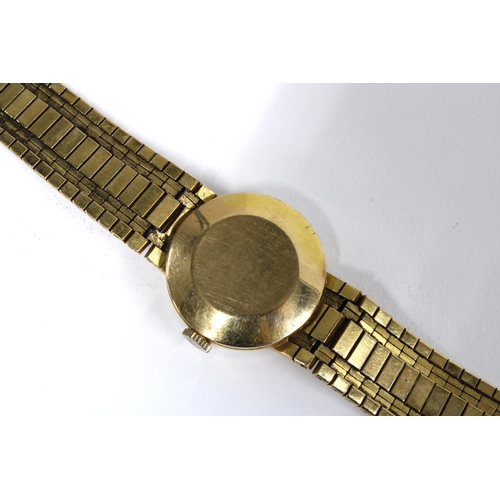 25 - Ladies vintage 9ct gold Eterna wristwatch on a 9ct gold textured bracelet strap, with original box