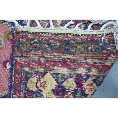 269 - Kazak rug, 205 x 130cm.