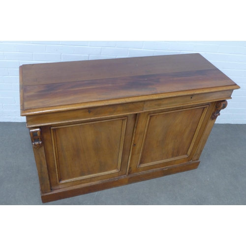 279 - Victorian mahogany sideboard credenza.137 x 91 x 51cm.