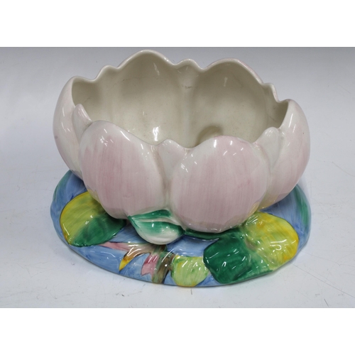 399 - Clarice Cliff for Newport Pottery water lily bowl, 22 x 12cm