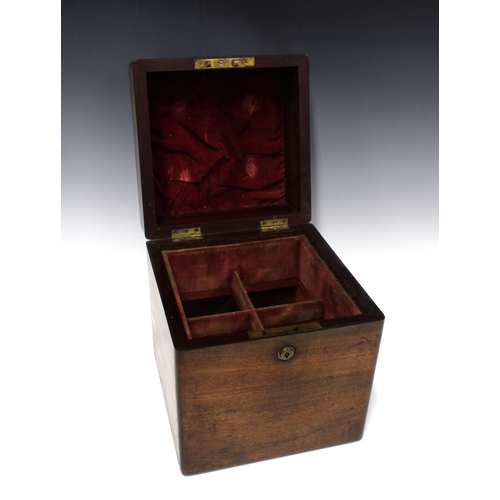 418 - Georgian mahogany decanter box, 22 x 26 x 22cm