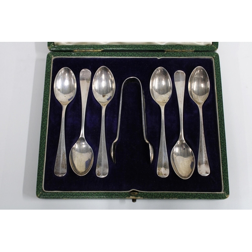 71 - Two cased set of silver teaspoons with matching sugar tongs (2)