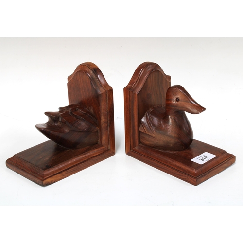 318 - Pair of duck hardwood bookends, 15 x 15cm (2)