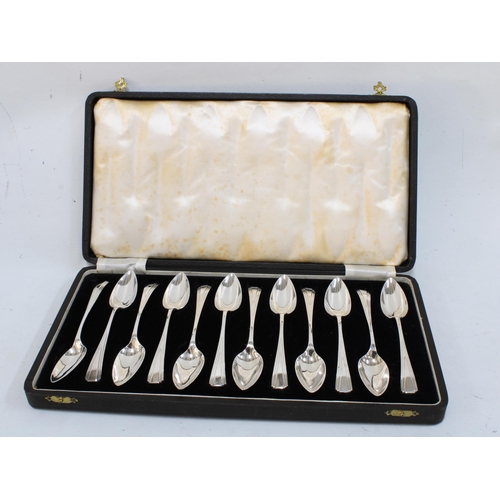 321 - Box containing a quantity of silver plate and Epns wares, including a candelabra, trays, spoons,  et... 