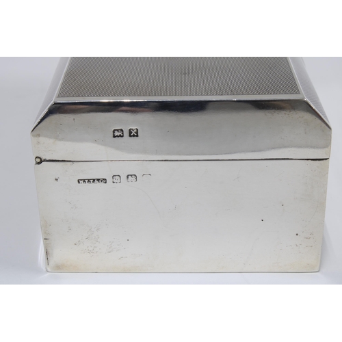 51 - George VI silver table cigarette box, Birmingham 1947, the lid and front with engraved personal insc... 