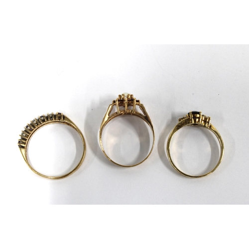 21 - Three 9ct gold gemset rings, (3)