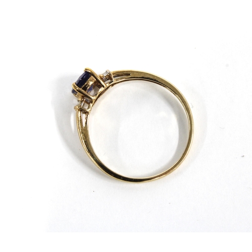 3 - 9ct gold gemset ring, hallmarked for Birmingham 2007