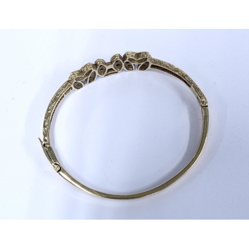 23 - 9ct gold MUM bracelet, hallmarked for Sheffield 2001