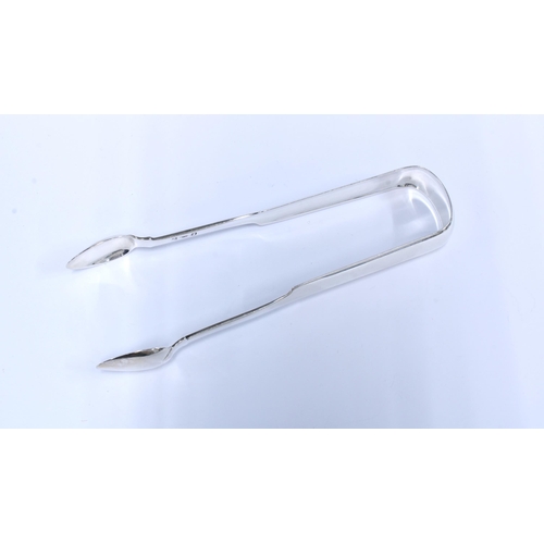37 - Scottish Provincial silver sugar tongs, fiddle pattern with long concave arms and arch, David Gray, ... 