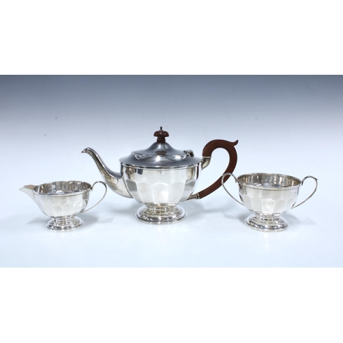 44 - George V silver three piece teaset, Birmingham 1929 (3)
