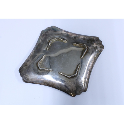 48 - Japanese Bisansha white metal dish patterned with chrysanthemums, signed to the base, 20cm