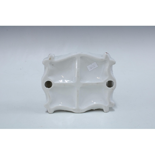 123 - Yardley English Lavender soap dish with figure group of lavender pickers, 16cm