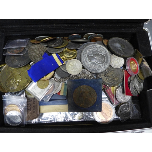 459 - A metal case and box containing a quantity of coins and medallions, etc. (2)
