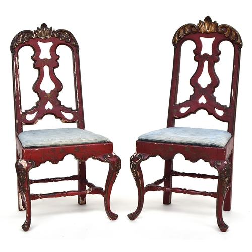 639 - A pair of Venetian late 18th century scarlet lacquer and rocaille carved parcel gilt side chairs, wi... 