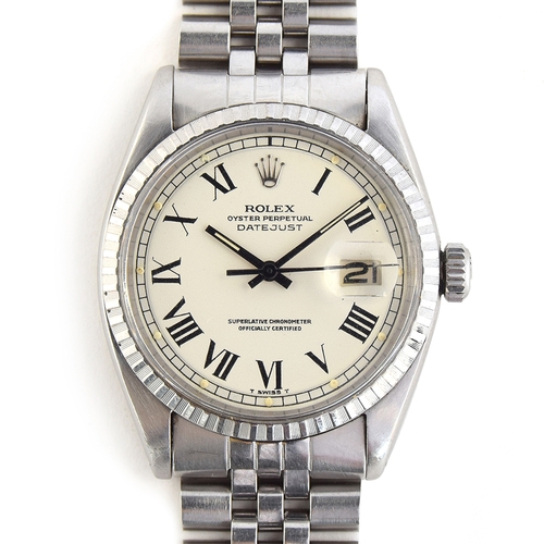 89 - A GENTLEMAN'S STAINLESS STEEL ROLEX OYSTER PERPETUAL DATEJUST 'BUCKLEY' DIAL BRACELET WATCH
CIRCA 19... 