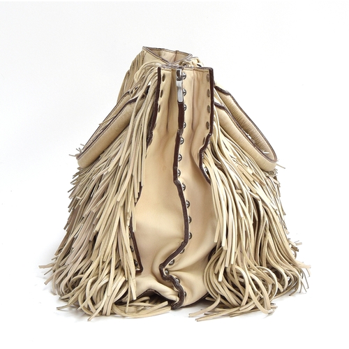 676 - White leather fringed handbag from Prada, opening in two sections, one zipped with zipped interior p... 